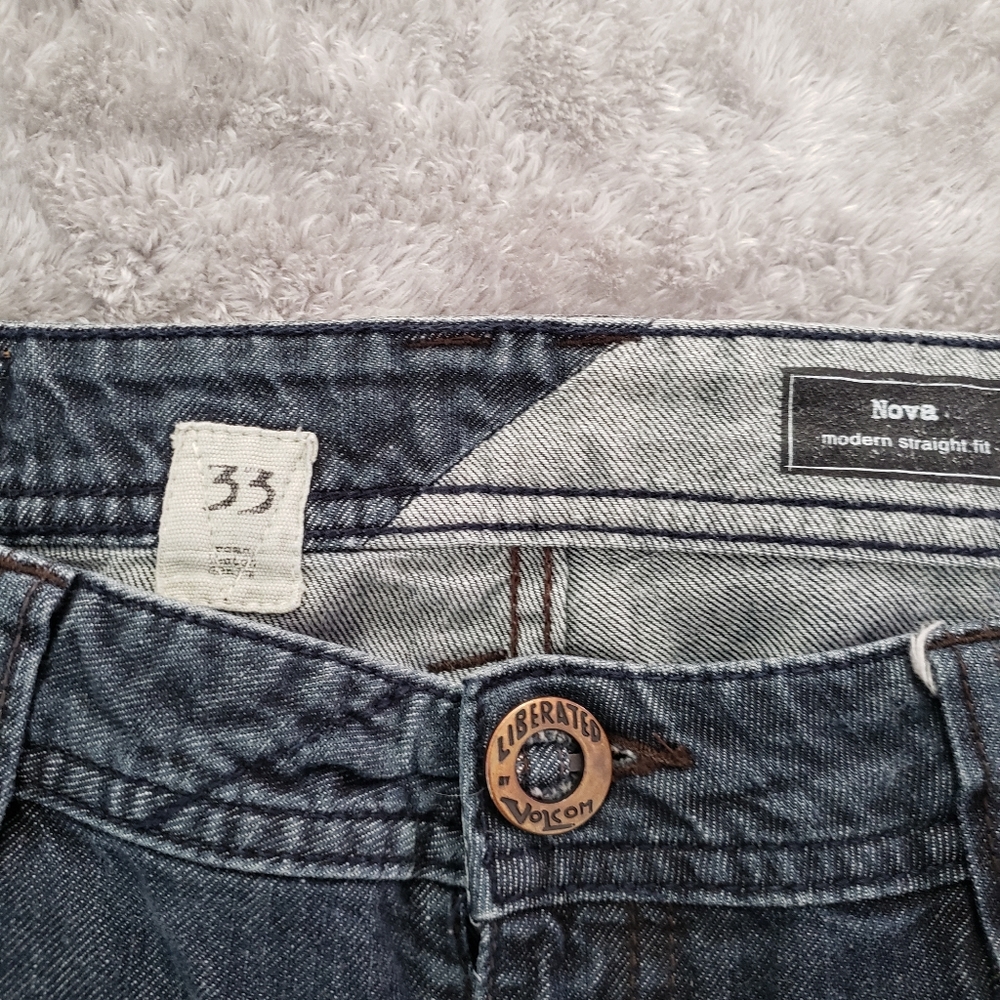 VOLCOM W33 NOVA